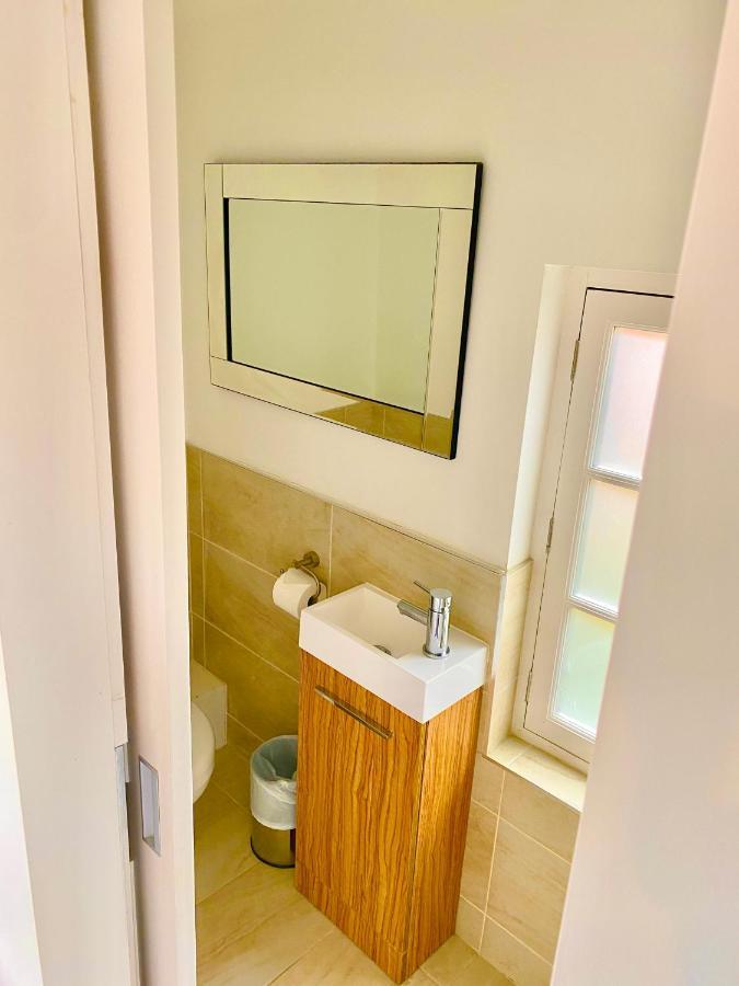 The Rest Hotel Линкольн Экстерьер фото